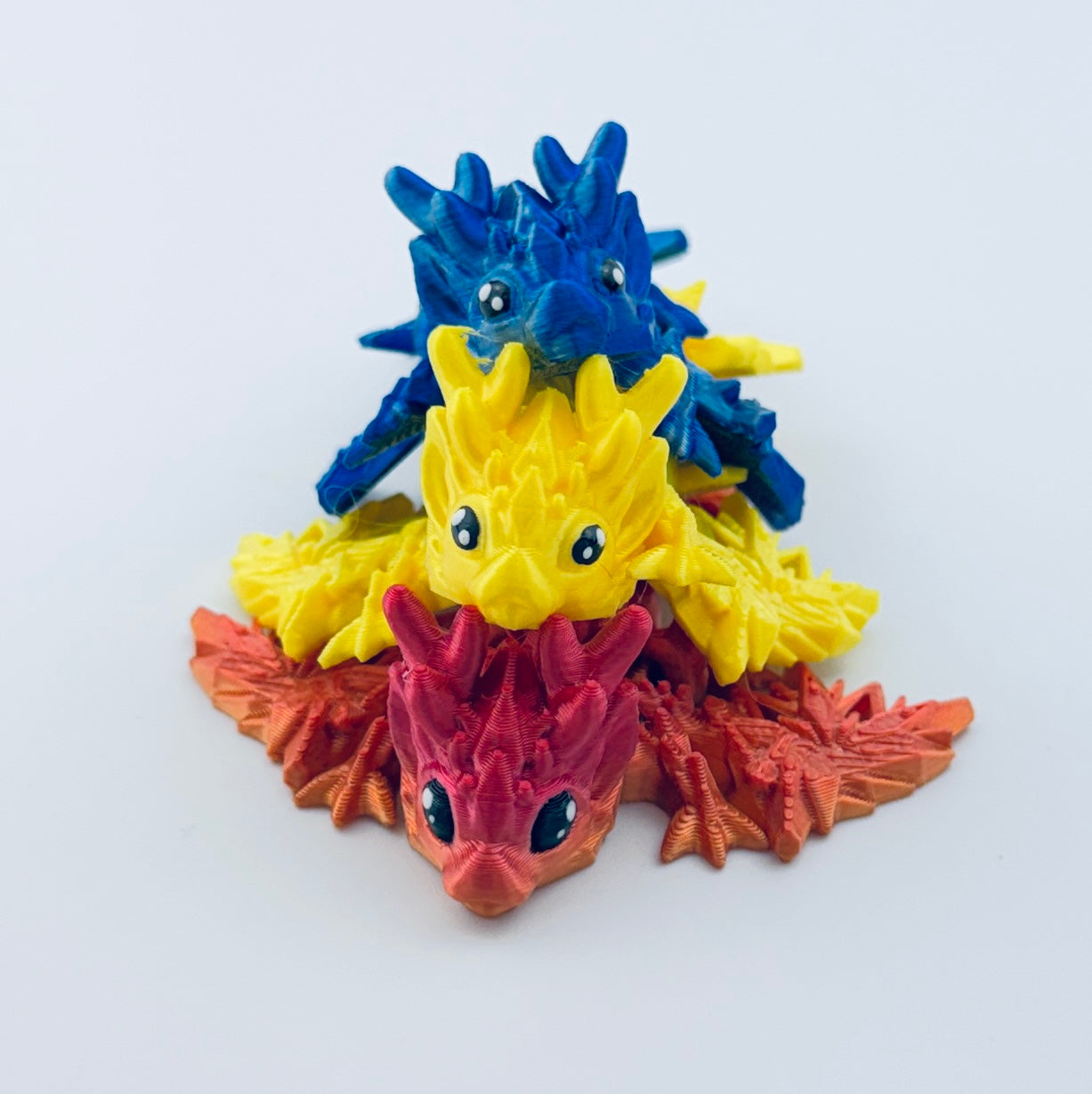 3d fantasy tiny dragons