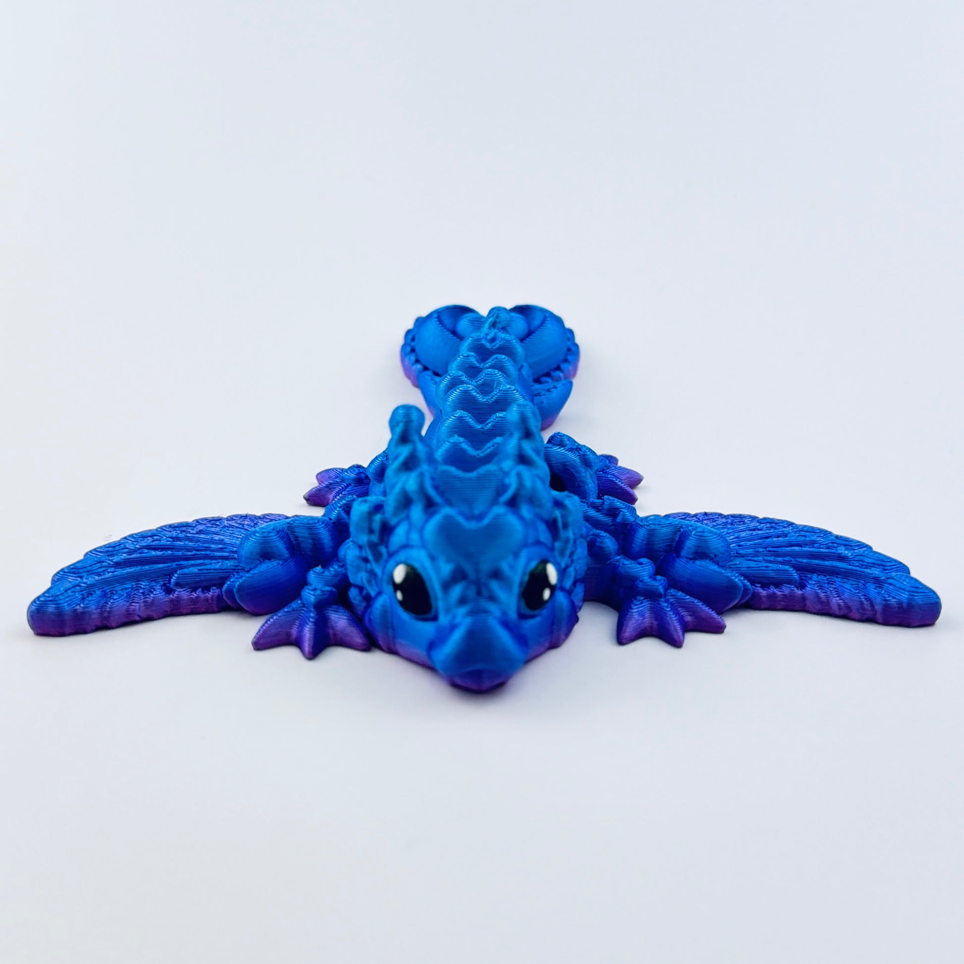 Beautiful tiny heart dragon - view 4