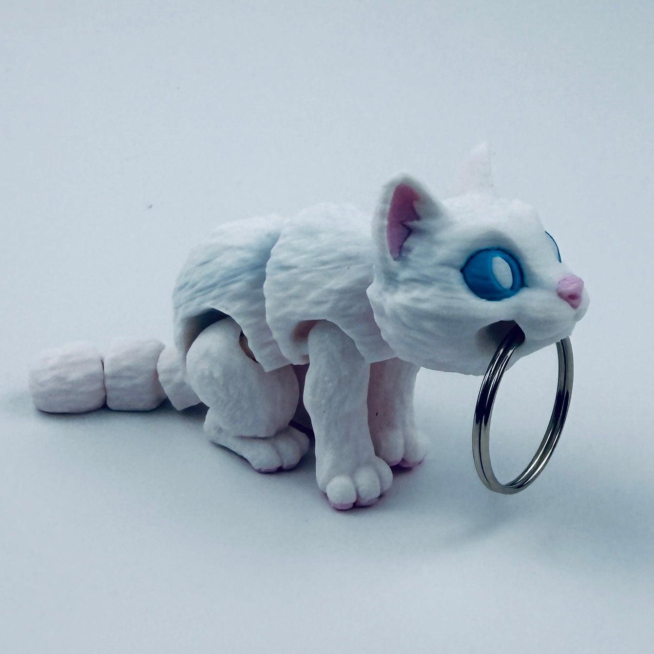 3d printed mini cat - white keyring
