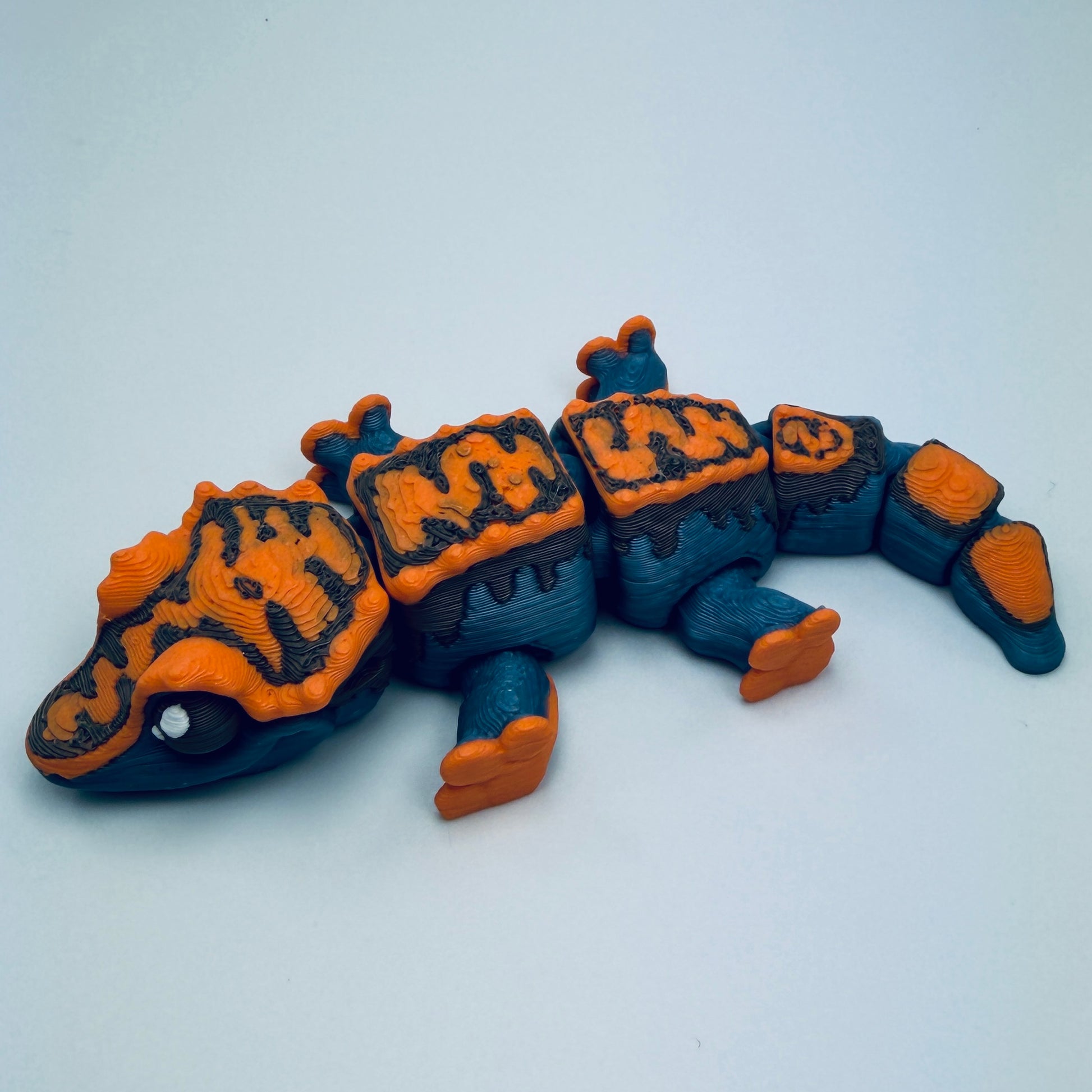 3d printed mini gecko - view 2