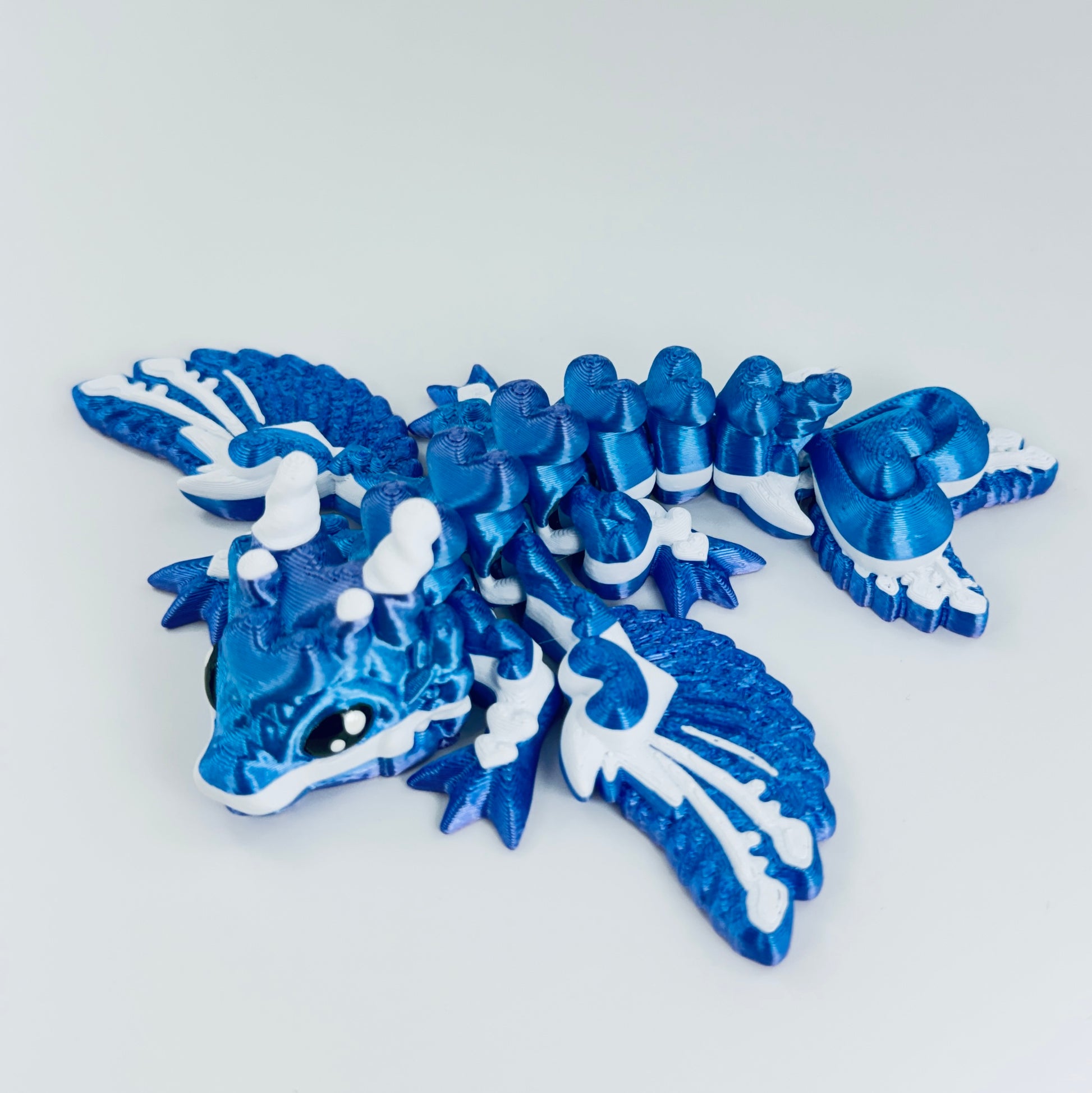 3d printed tiny heart dragon - hand painted - view 5