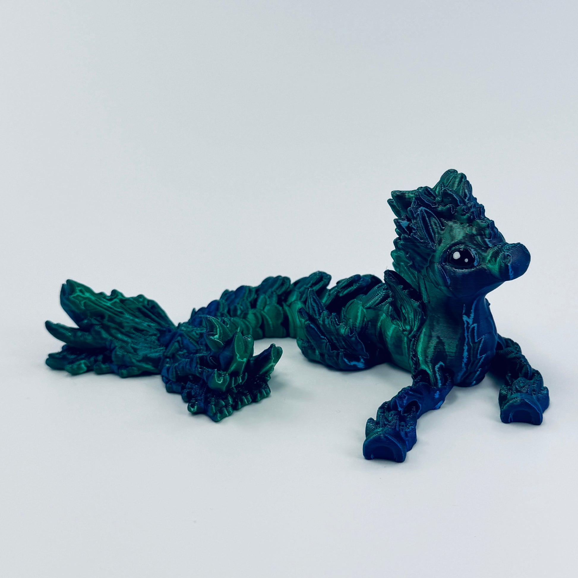 3d printed seahorse - blue / green