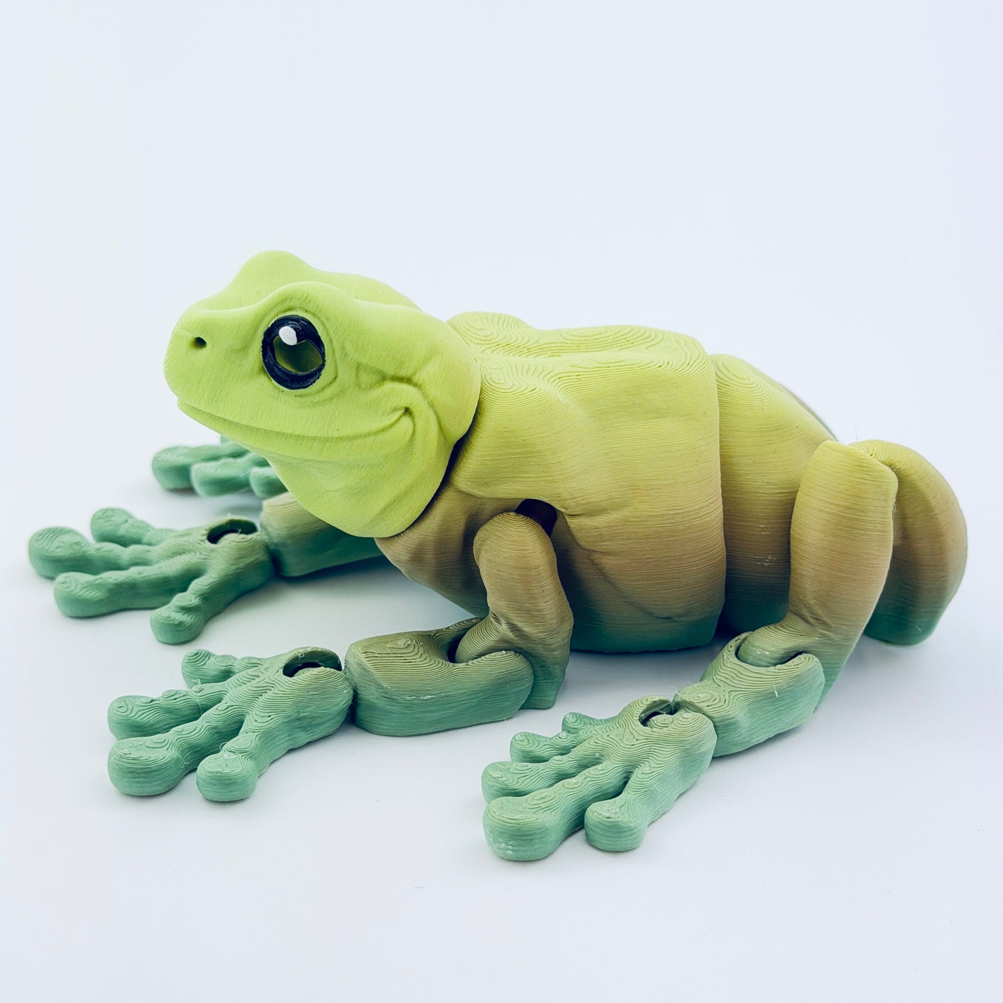 3d printed magnetic tree frog - green - 5