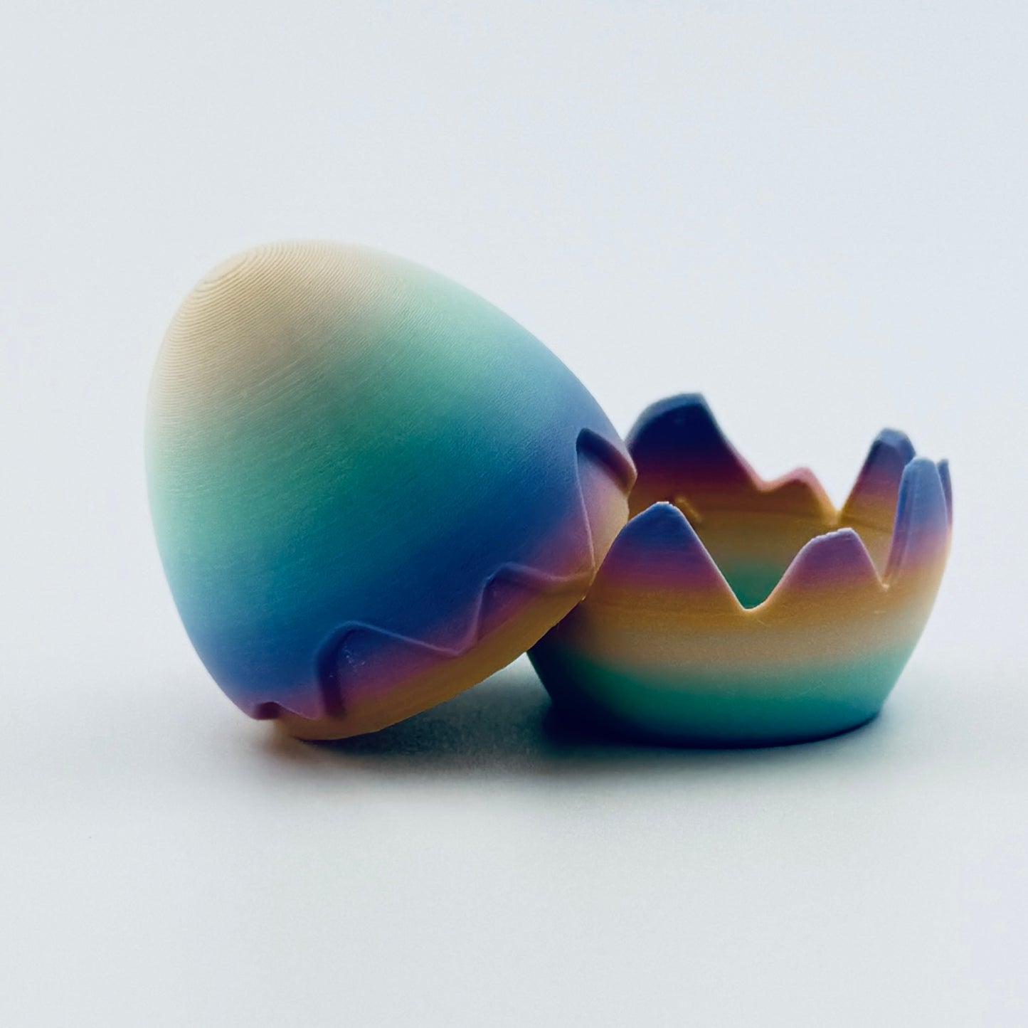 3d printed chick egg - rainbow