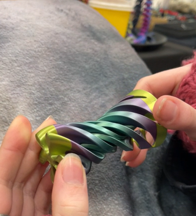 Super addictive spiral fidget toy